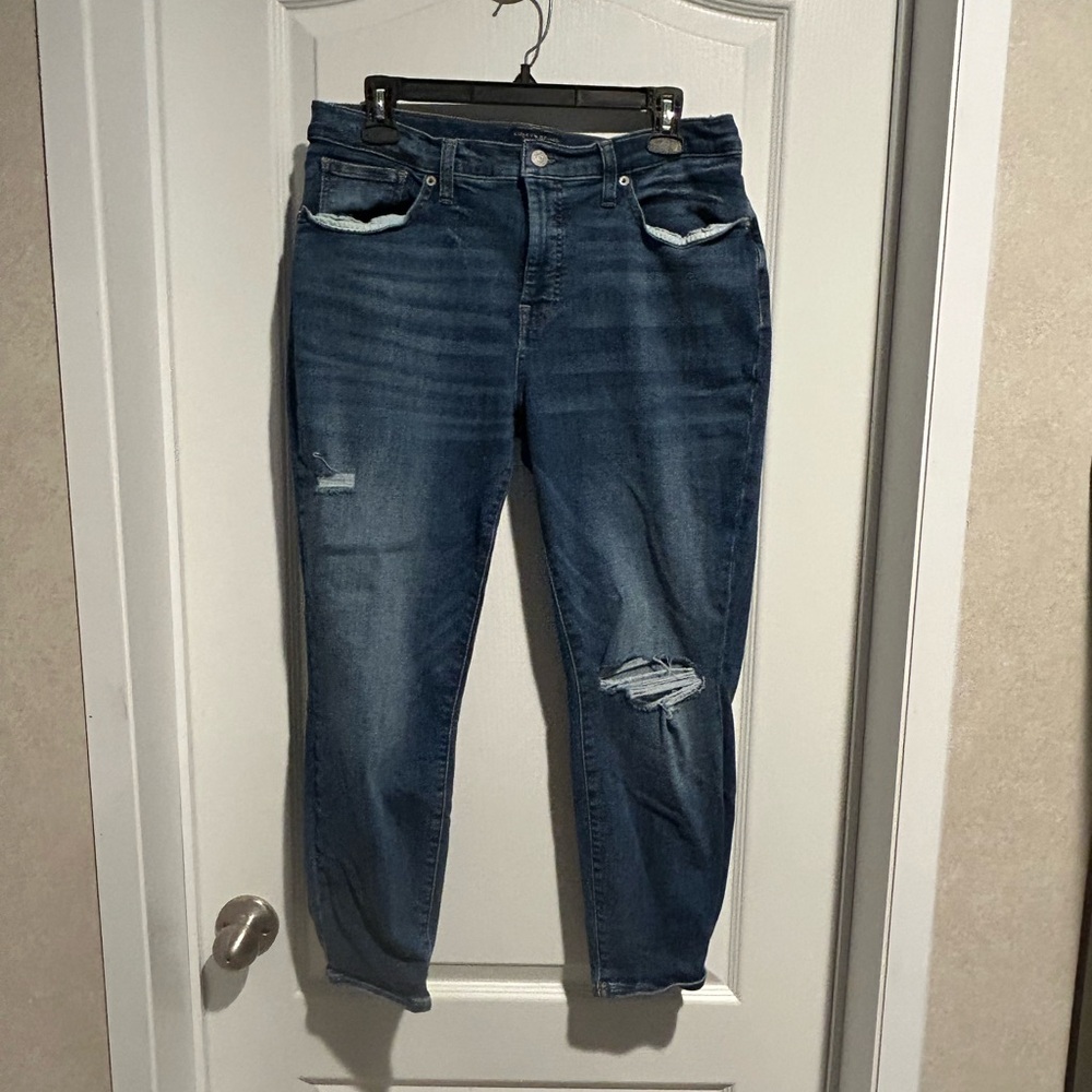 Lucky Brand crop jeans 12
